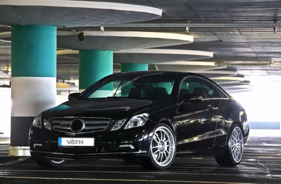  Mercedes-Benz E500 V50S Coupe by VATH 2010 года  (фото 1 из 9)